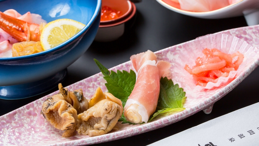 【お食事少なめ・部屋食】女性の方にうれしい食べきりサイズでご用意♪（夕朝食付）